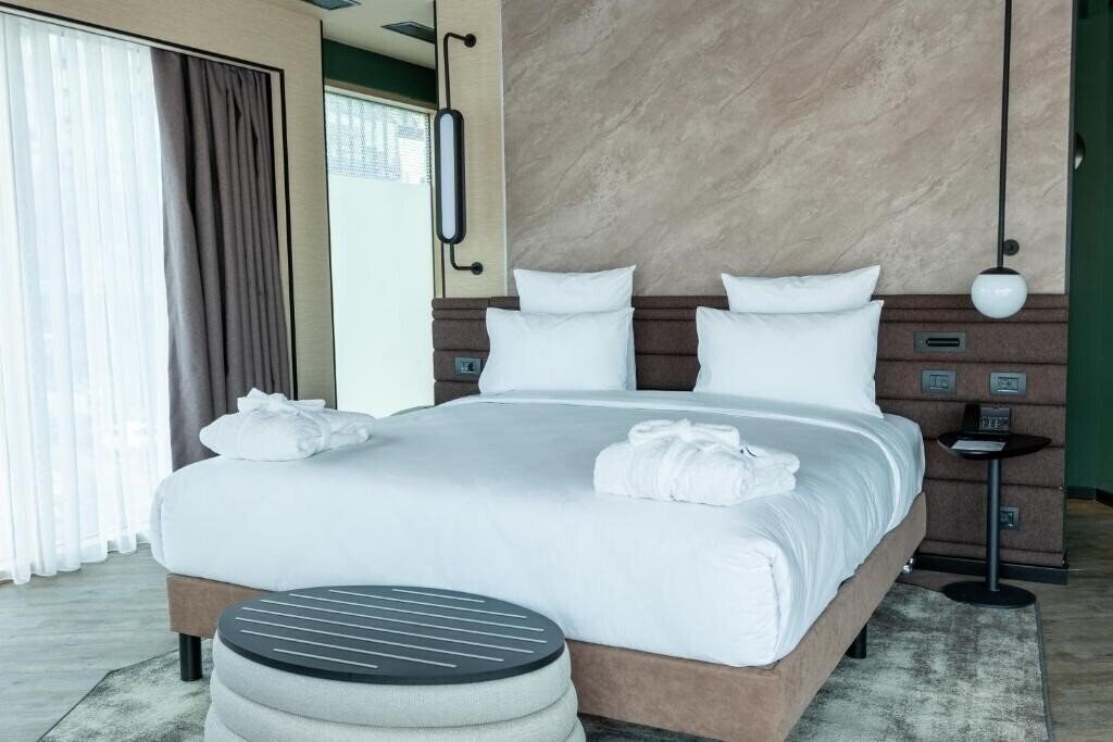 Фотография Novotel Istanbul Bomonti 5*