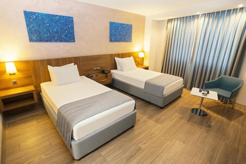 Фотография Fesa Business Hotel 4*