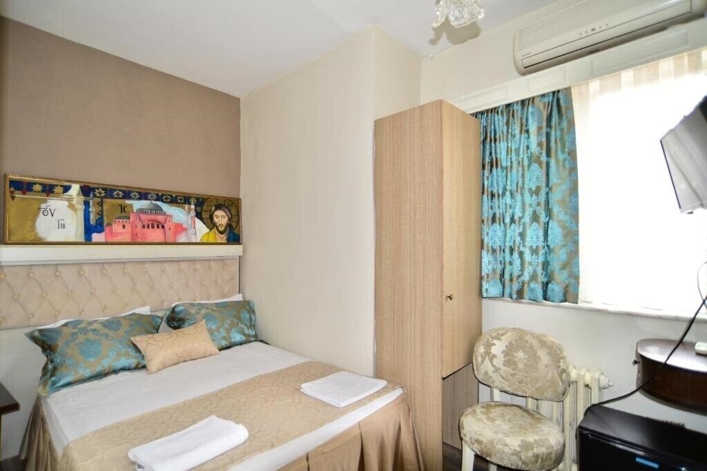 Фото Han Hotel 2*