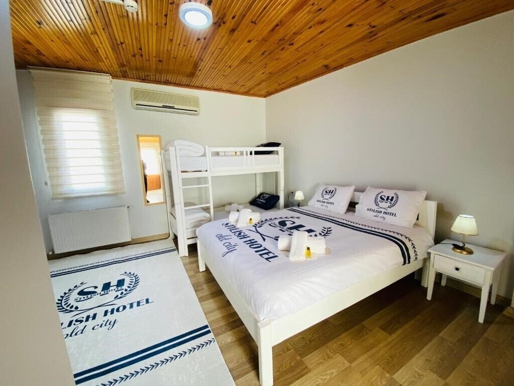 Отель Stylish Hotel Old City 5*
