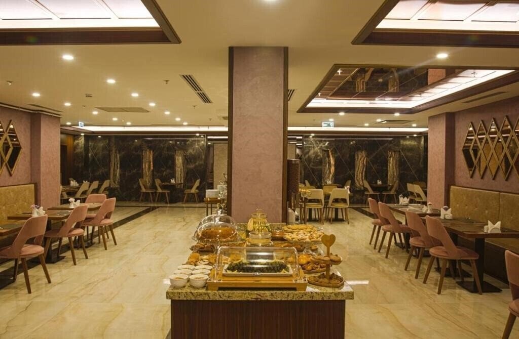 Buke Hotel Sisli 4* фотосуреті