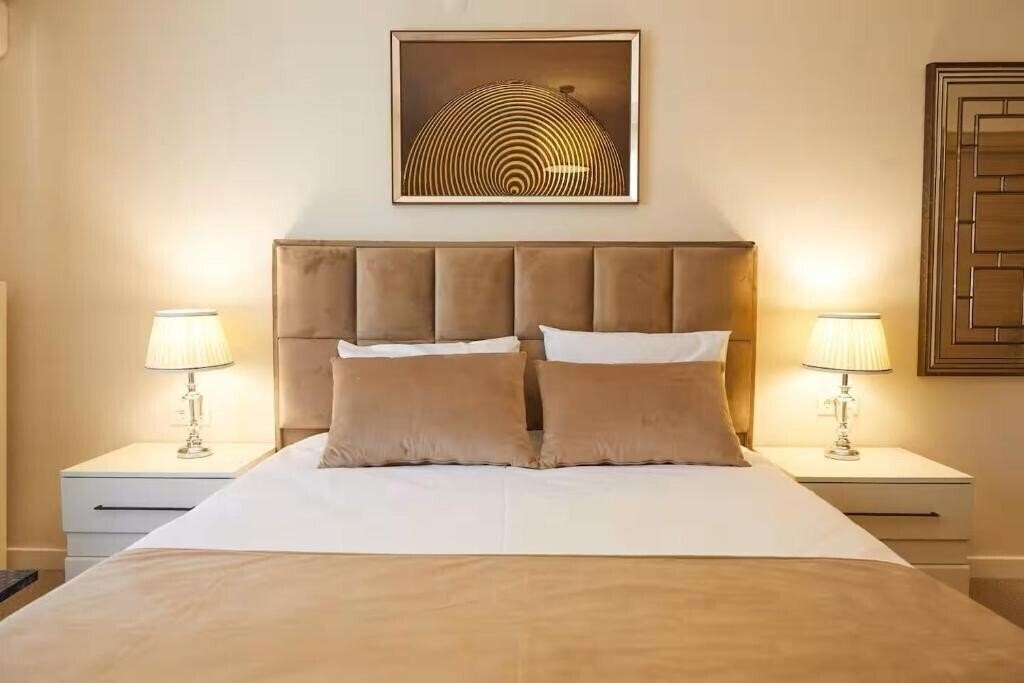 Kaira Hotel & Aparts (ex. Kaira Apart 1, Beyoglu Apartmani) 3* қонақ үйі