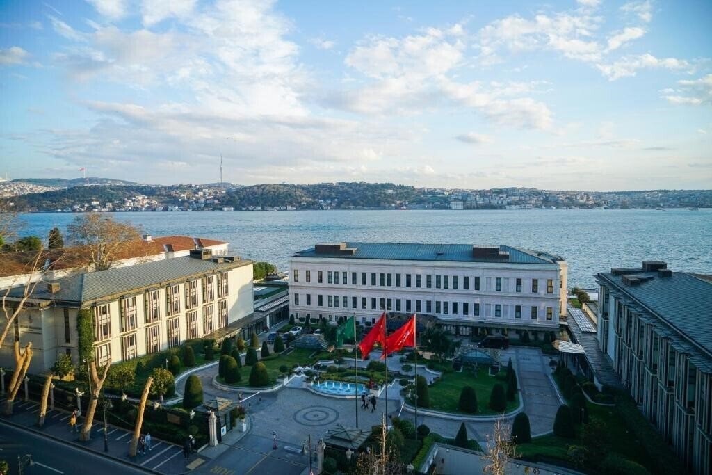 Отель Elite World Homes Bosphorus Istanbul 3*