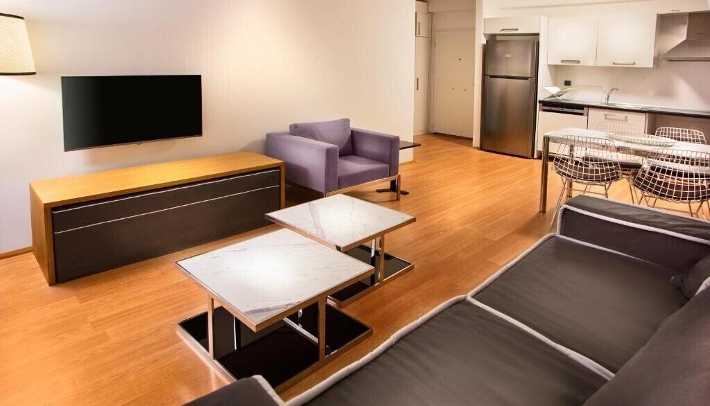 Nish Suites Atasehir 3* қонақ үйі