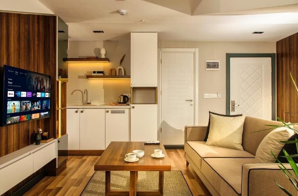 Изображение La Mia Suites 3*