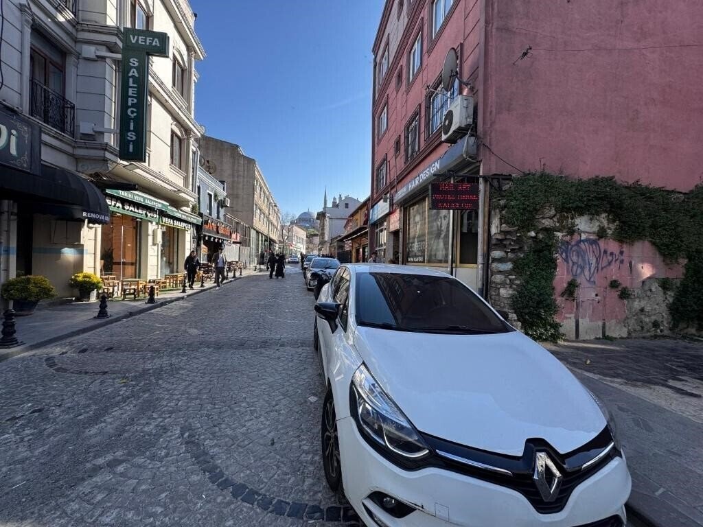 Renova Old City Hotel 2* фотосуреті