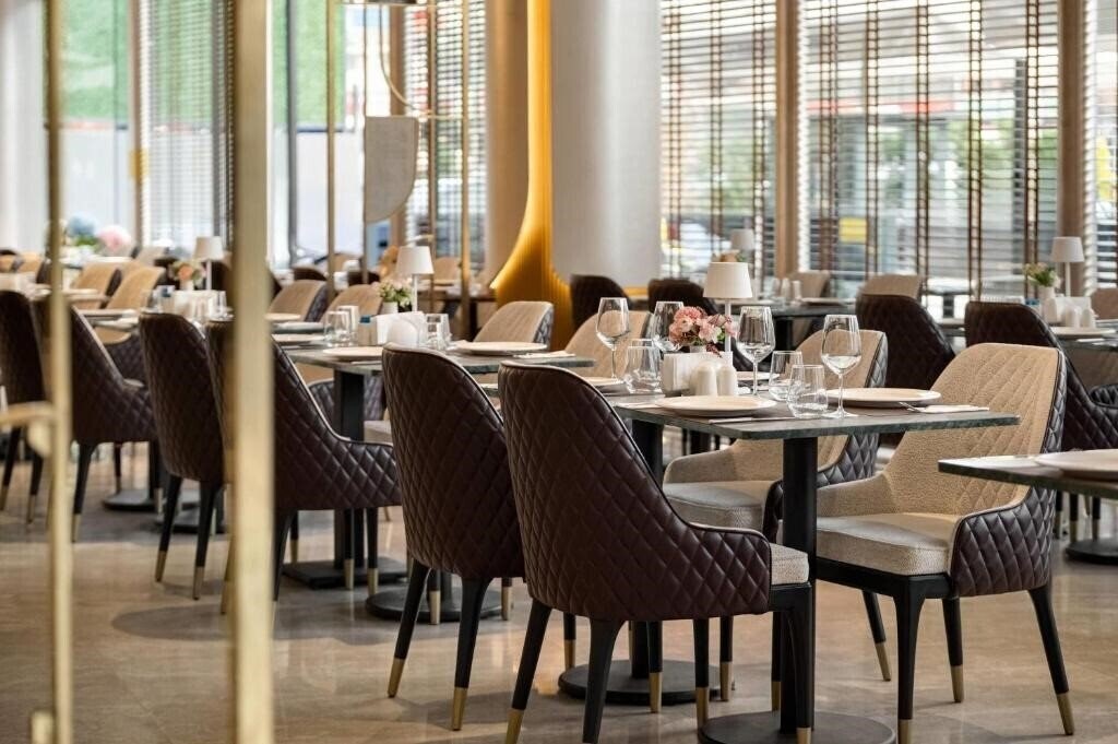 Картинка Tryp by Wyndham Istanbul Beyoglu (ex. Tryp by Wyndham Istanbul Dolapdere) 4*