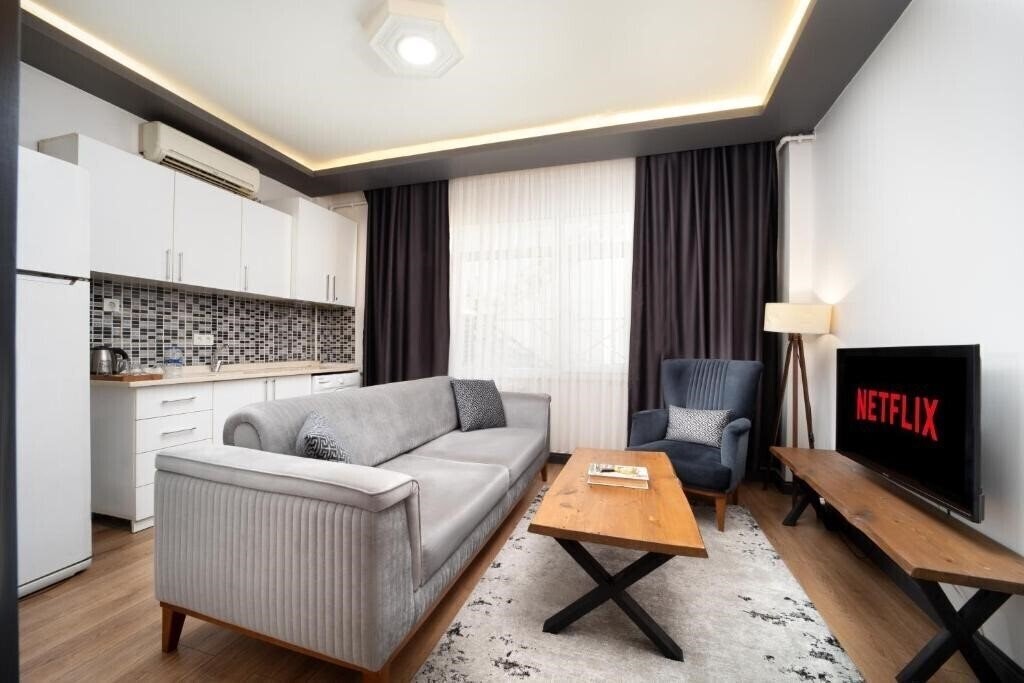 Bakirkoy Zeugma Suit Otel 4* суреті