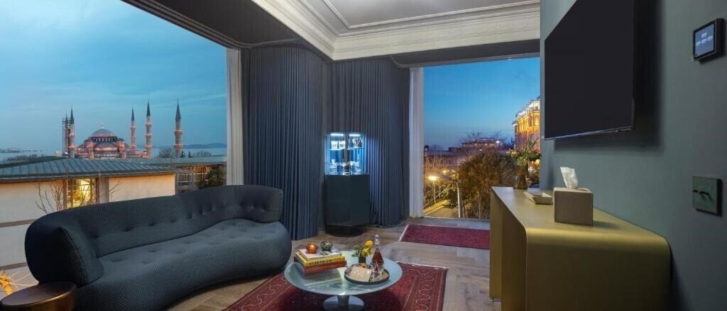 Hotel Komana Binbirdirek 3* суреті