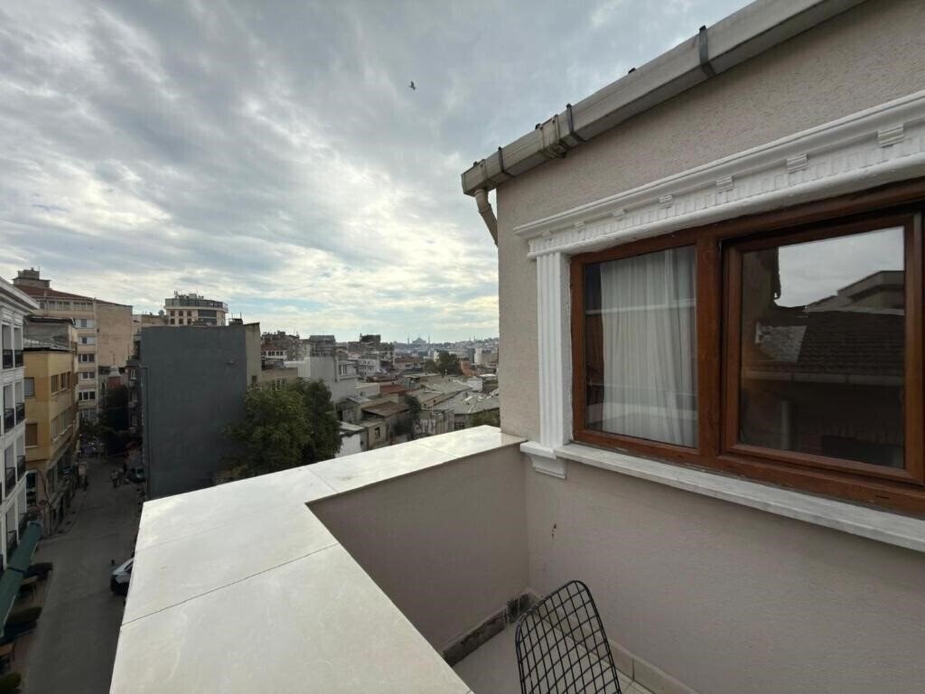 Blue Istanbul Hotel Taksim 3* суреті