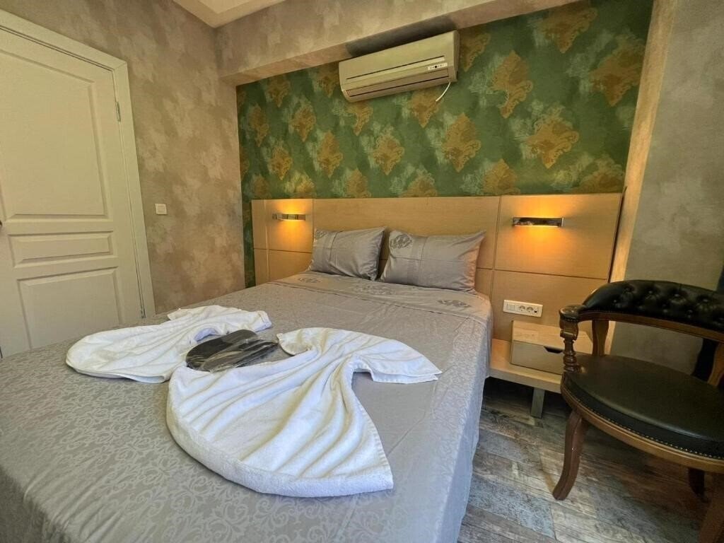 Отель Feridiye Hotel 3*
