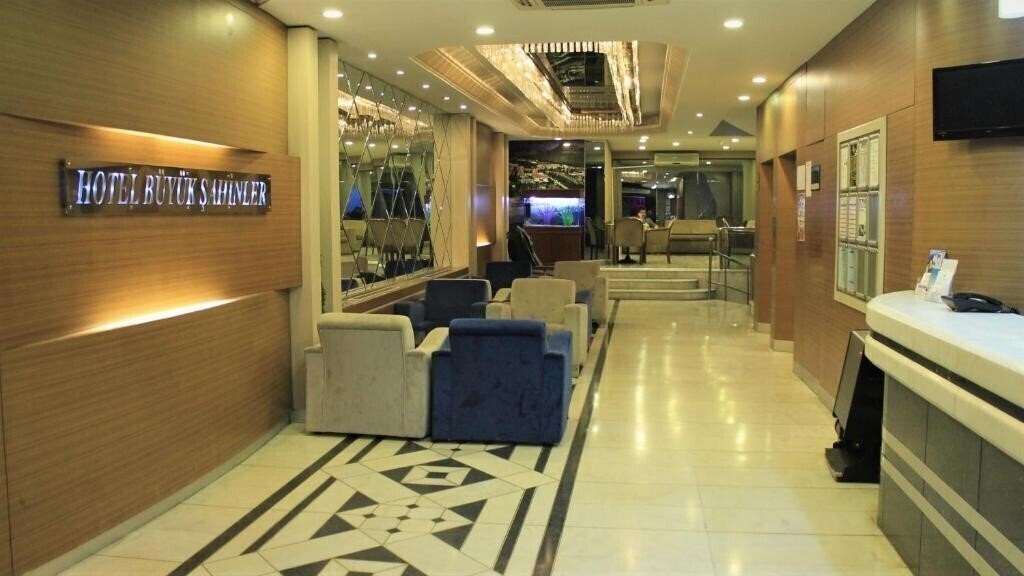 Buyuk Sahinler 4* суреті