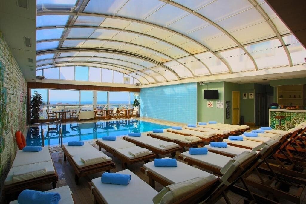 Zagreb Hotel 4* қонақ үйі