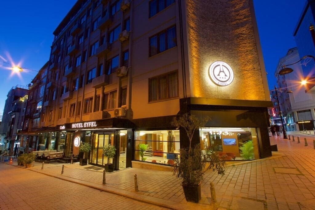 Eyfel Hotel 3* фотосуреті