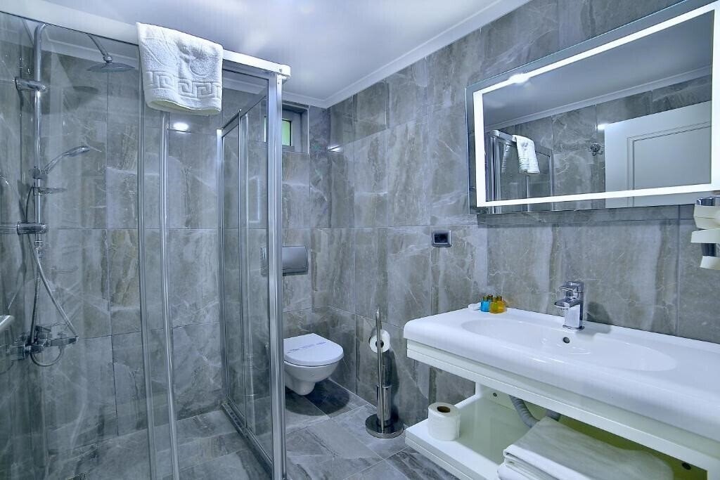 Фотография Monaco Hotel 3*