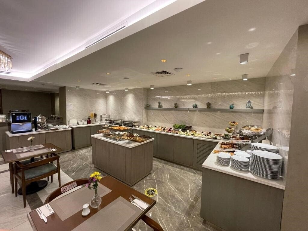 Asur Hotel 3* фотосуреті