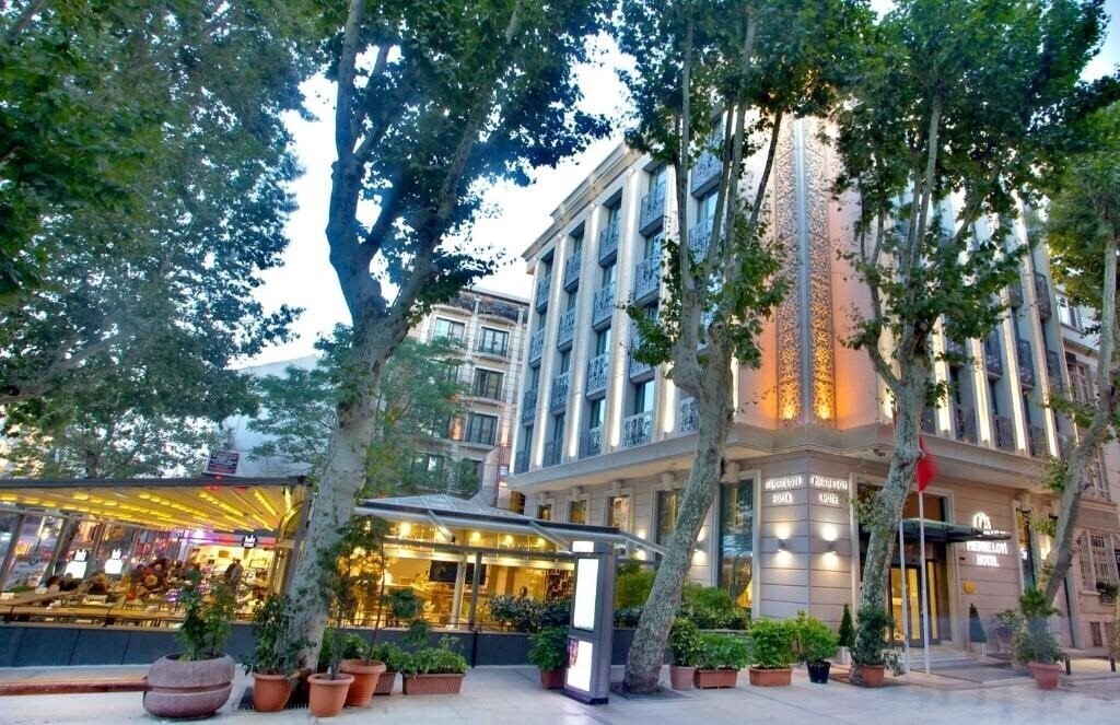 Отель AHC Ayasofya Hotel 4*