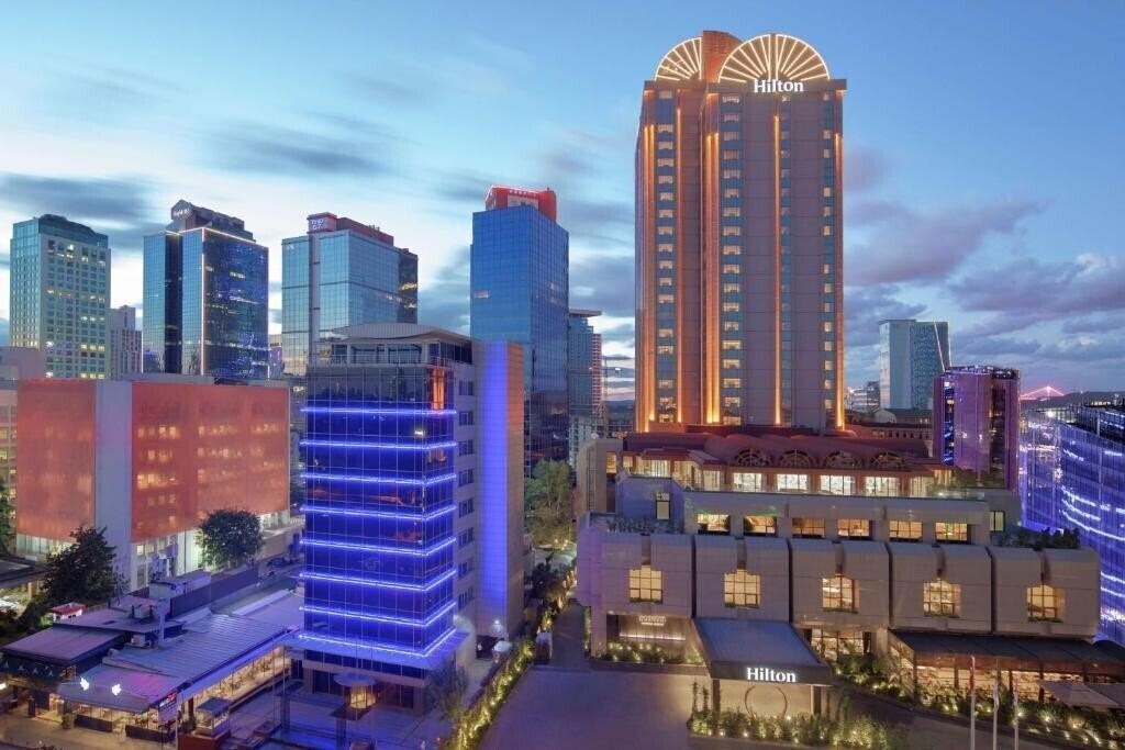 Hilton Istanbul Maslak 5* қонақ үйі