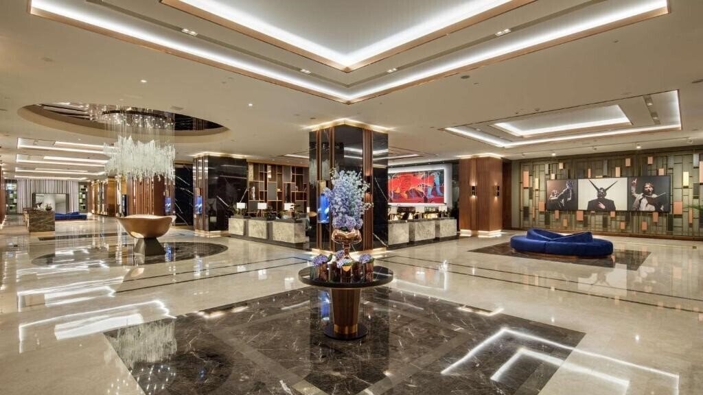 Hilton Istanbul Maslak 5* суреті
