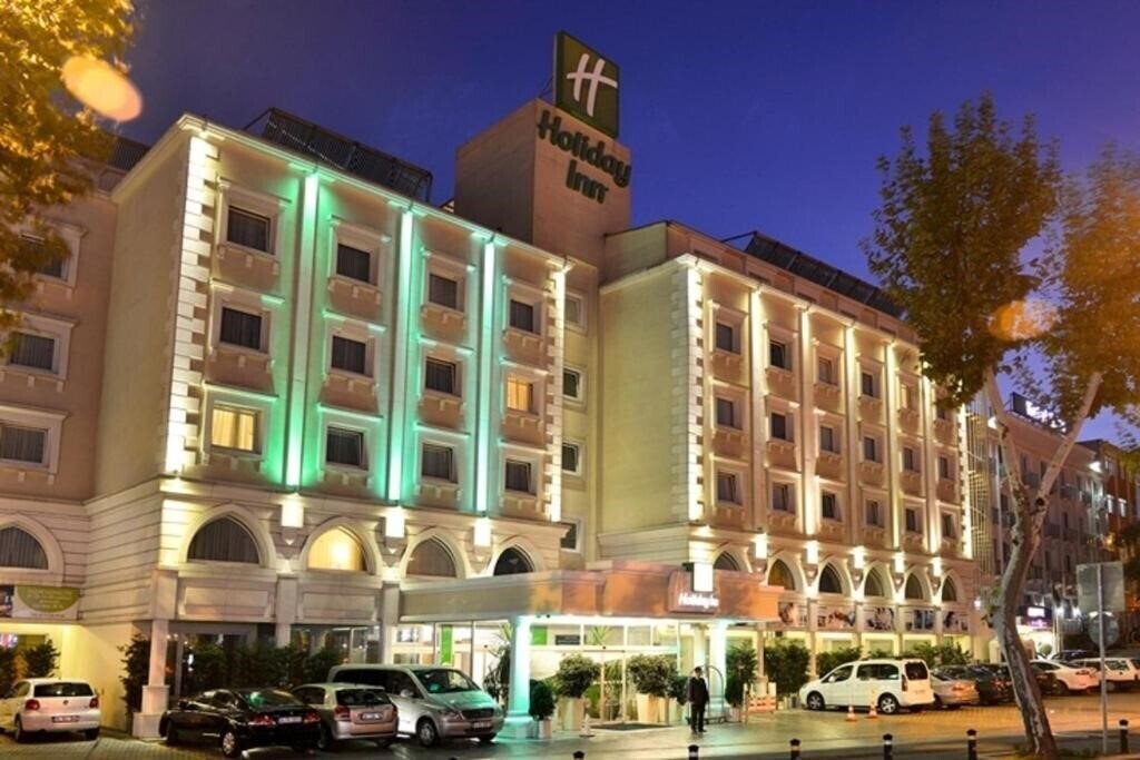 Отель Holiday Inn Istanbul City by IHG (ex. Holiday Inn Istanbul City, Holiday Inn City Topkapi) 5*
