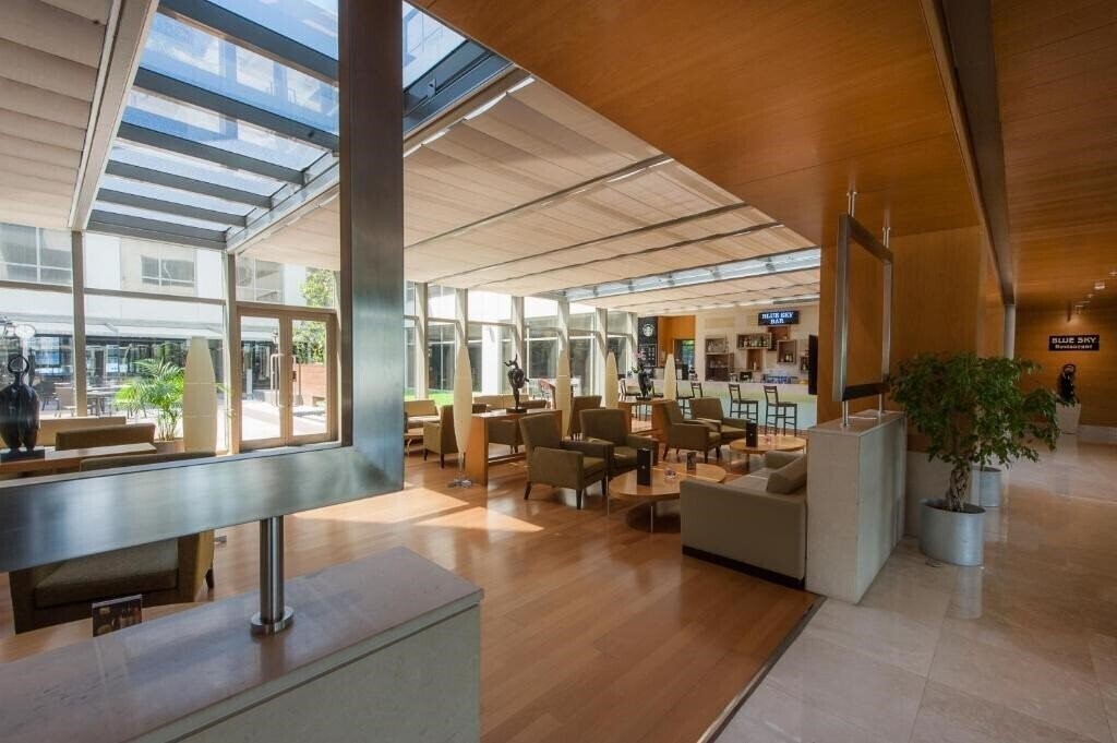 Isg Airport Hotel 4* суреті