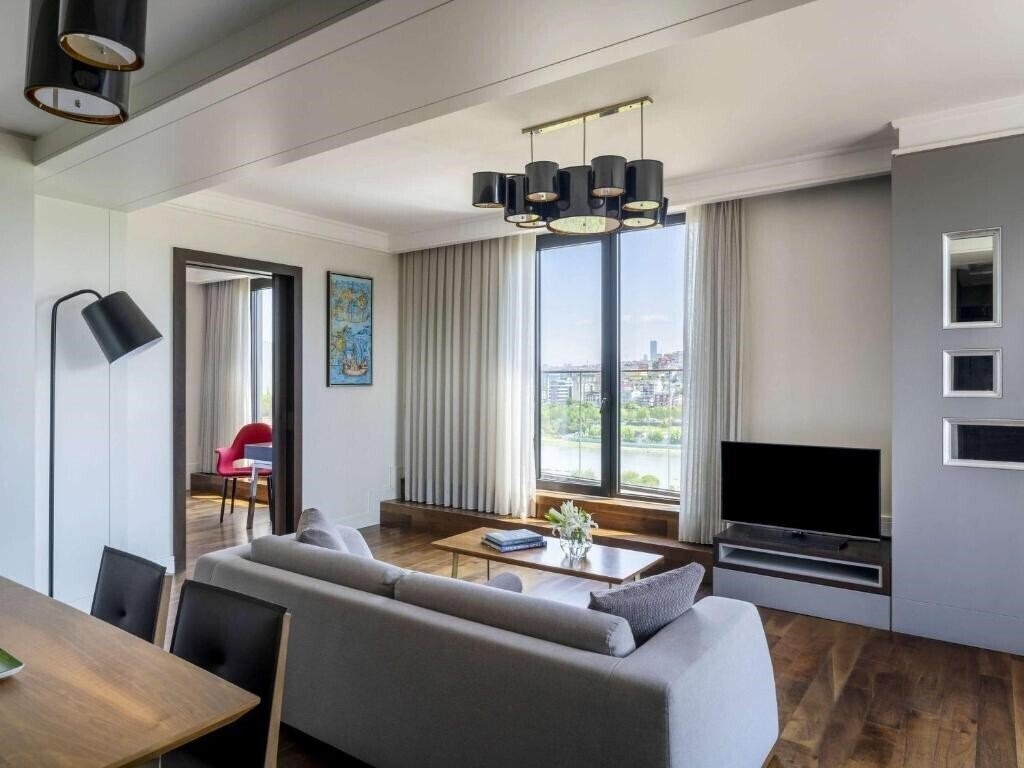 Фотография Movenpick Hotel Istanbul Golden Horn 5*