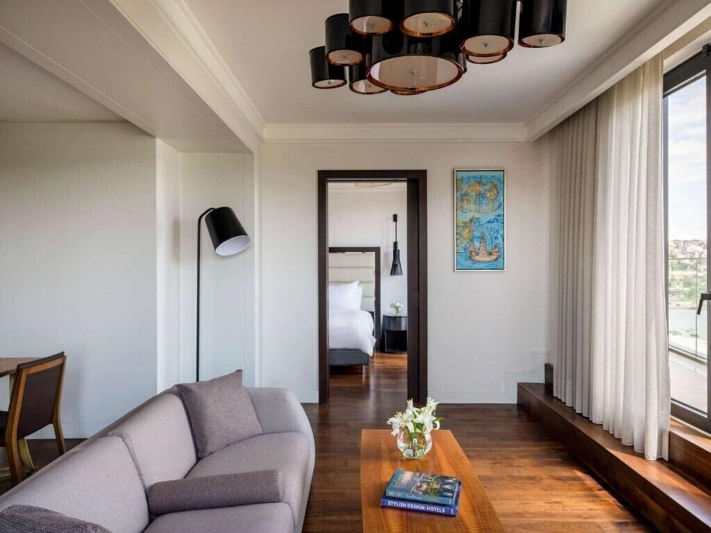 Изображение Movenpick Hotel Istanbul Golden Horn 5*