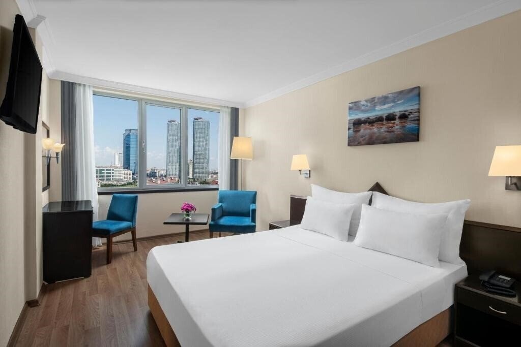 Фото Dedeman Hotel 3*