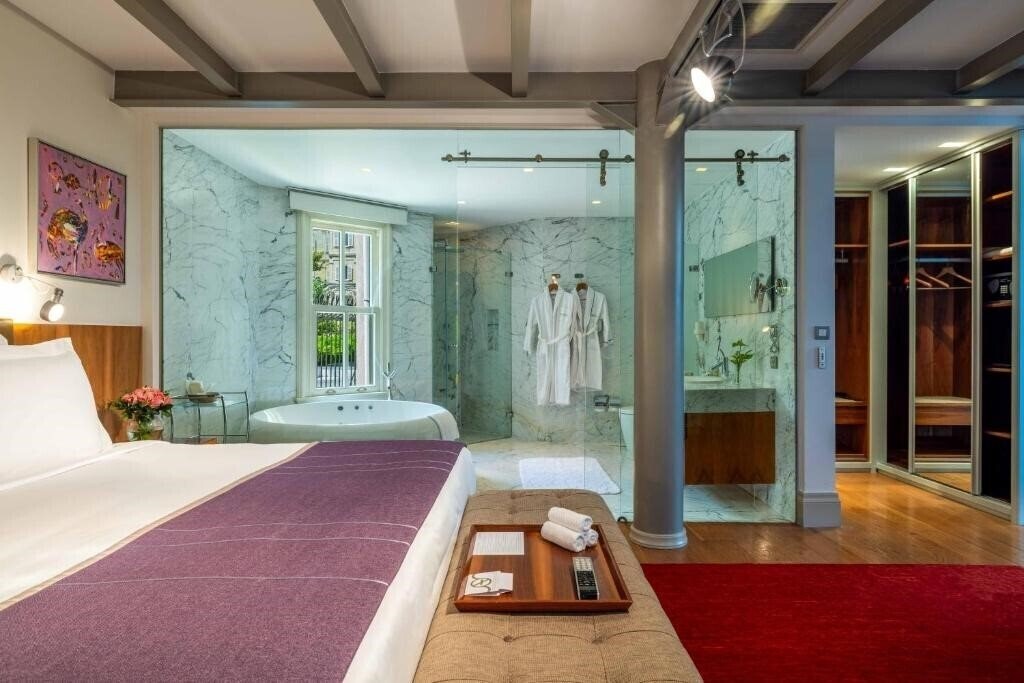 Фотография Tomtom Suites 5*