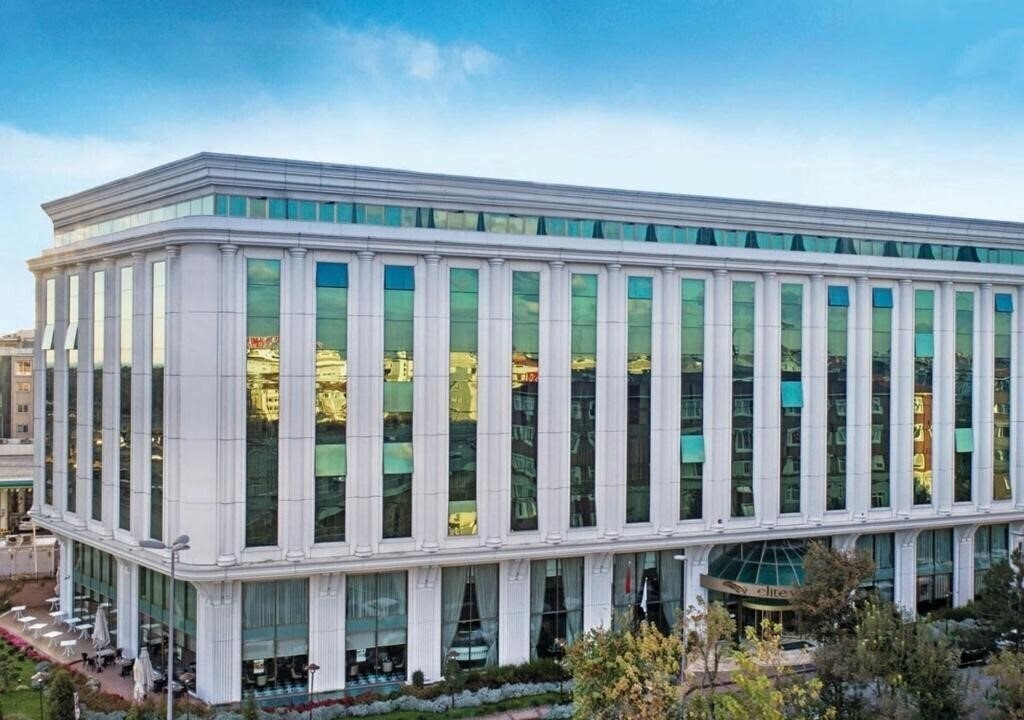 Отель Elite World Istanbul Taskim 5*