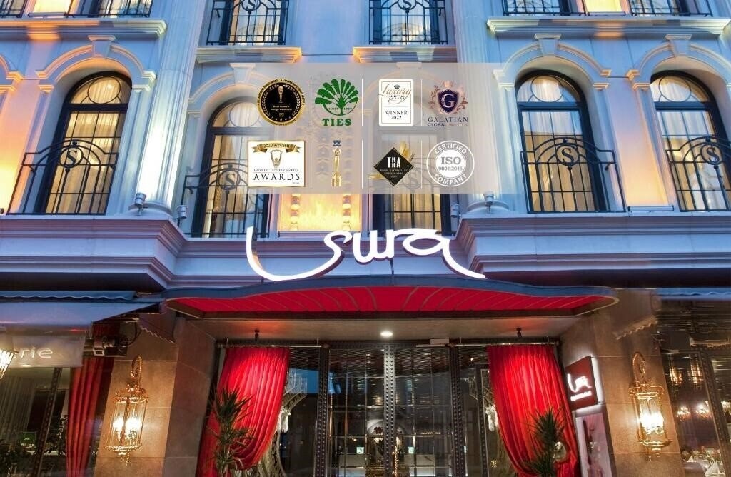 Отель Sura Design Hotel & Suites 4*
