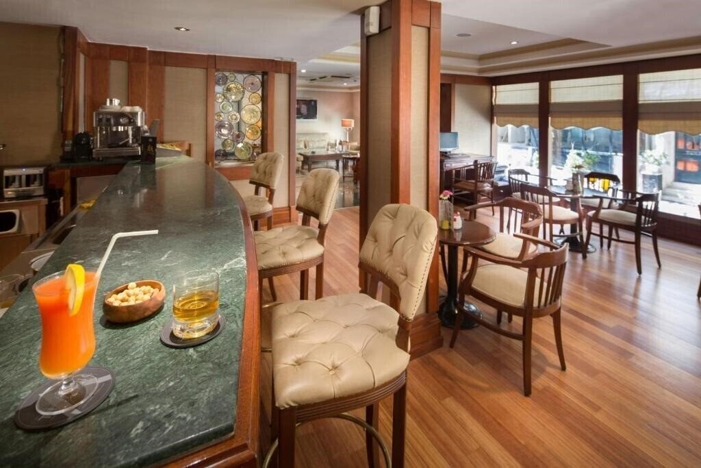 Titanic Comfort 4* суреті