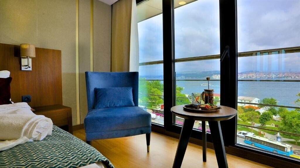 Фото Zimmer Bosphorus Hotel 4*