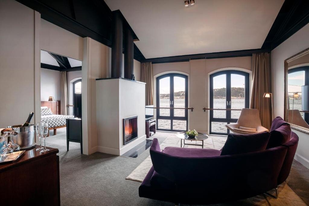 Фотография Sumahan On The Water 5*