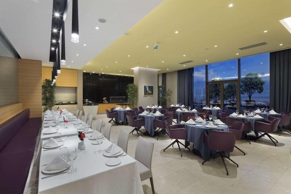 DoubleTree by Hilton Trabzon (ex. Hilton Garden Inn Trabzon) 5* суреті