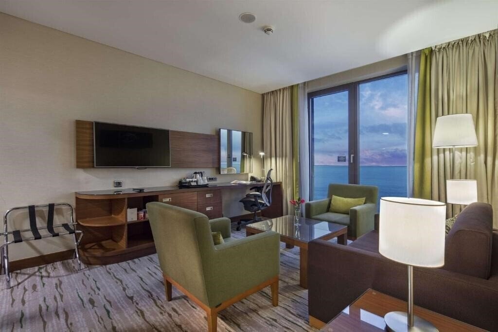 DoubleTree by Hilton Trabzon (ex. Hilton Garden Inn Trabzon) 5* суреті