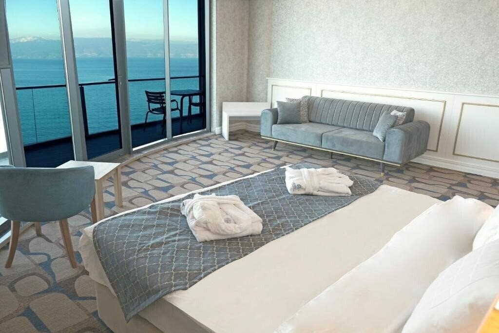 Blue Mudanya Hotel 4* фотосуреті