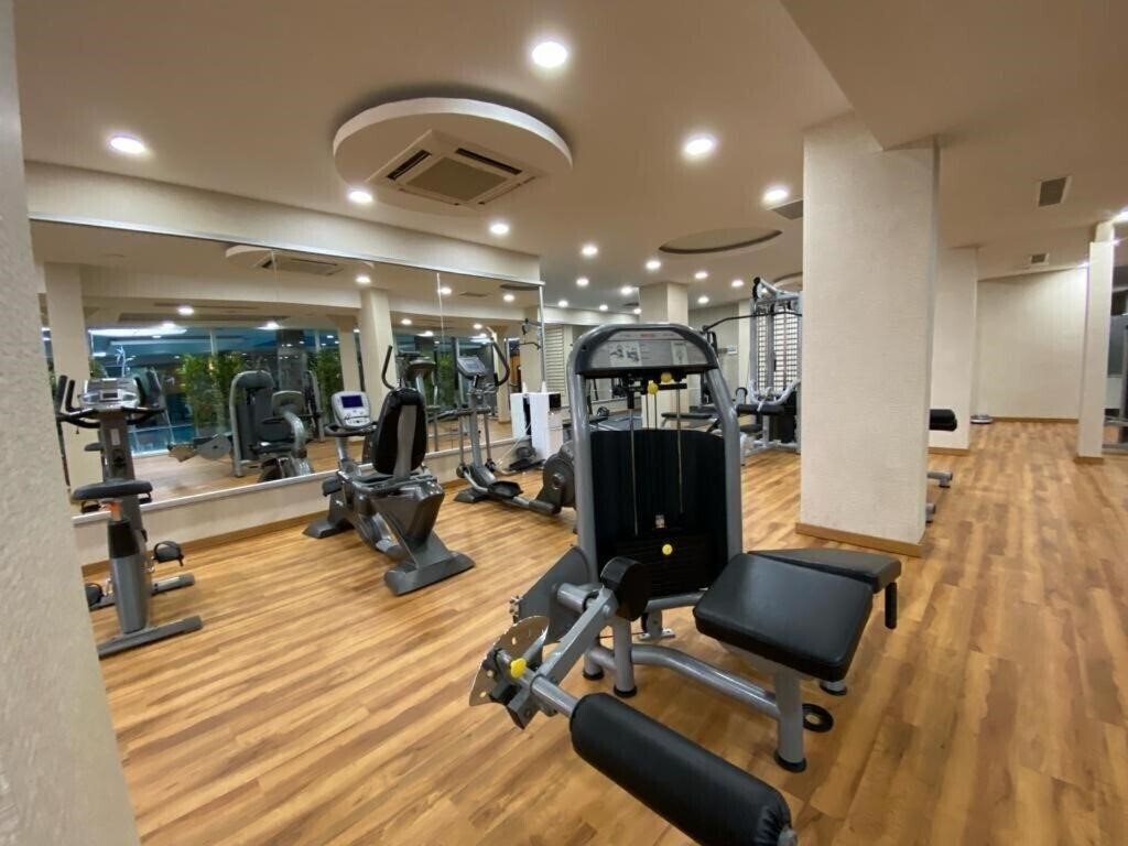 Фото Elegance Resort Hotel 4*