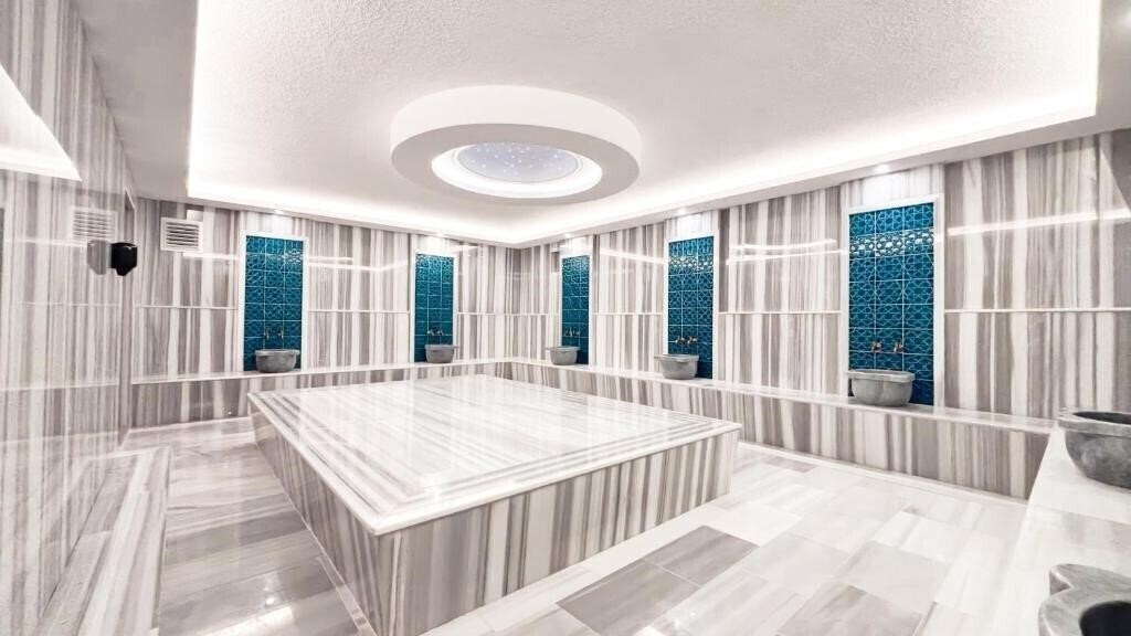Фотография Ivy Hotel SPA Cinarcik 4*