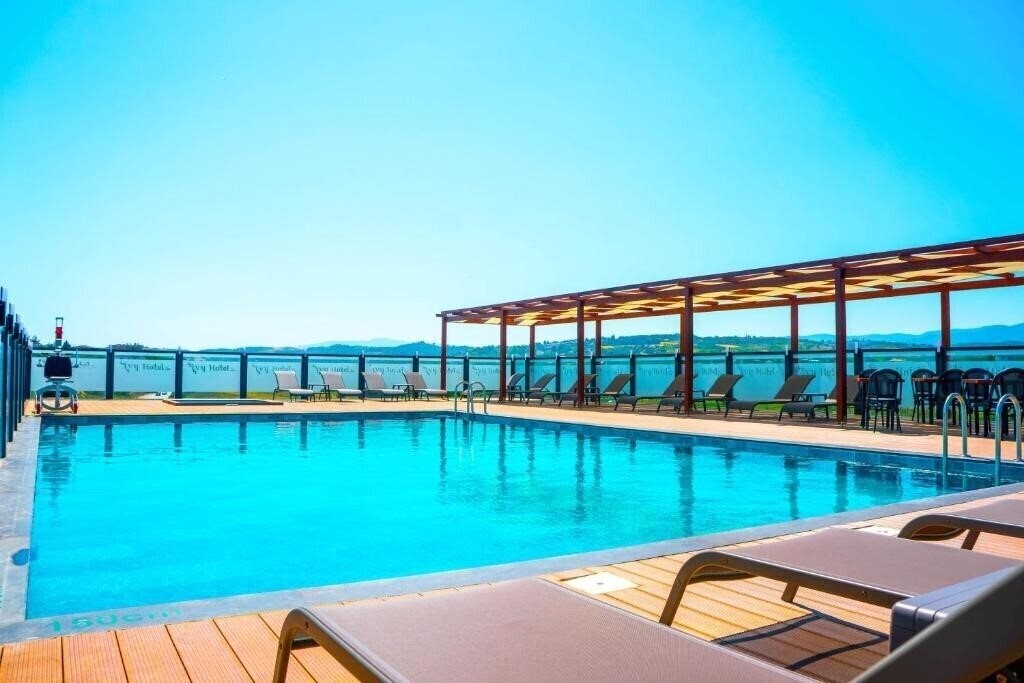 Изображение Ivy Hotel SPA Cinarcik 4*