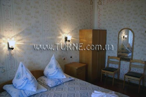 Отель Алуштинский санаторий