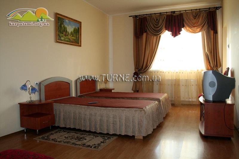 Картинка Жайворонок 3*