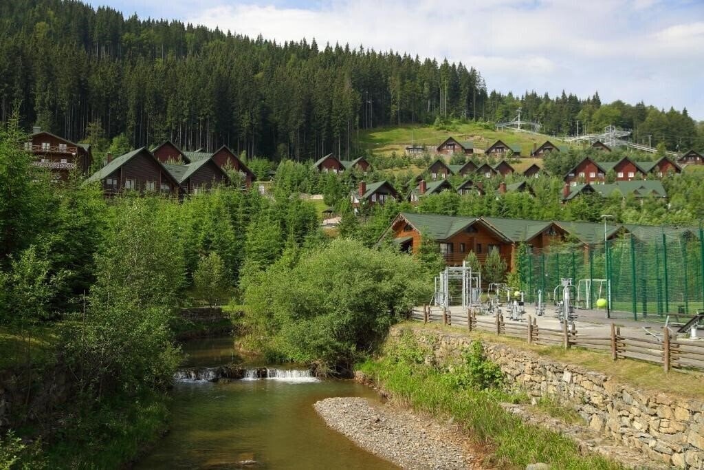 Bukovel Hotel 3* суреті