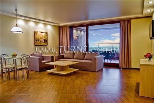 Изображение Фамилия отель без категории