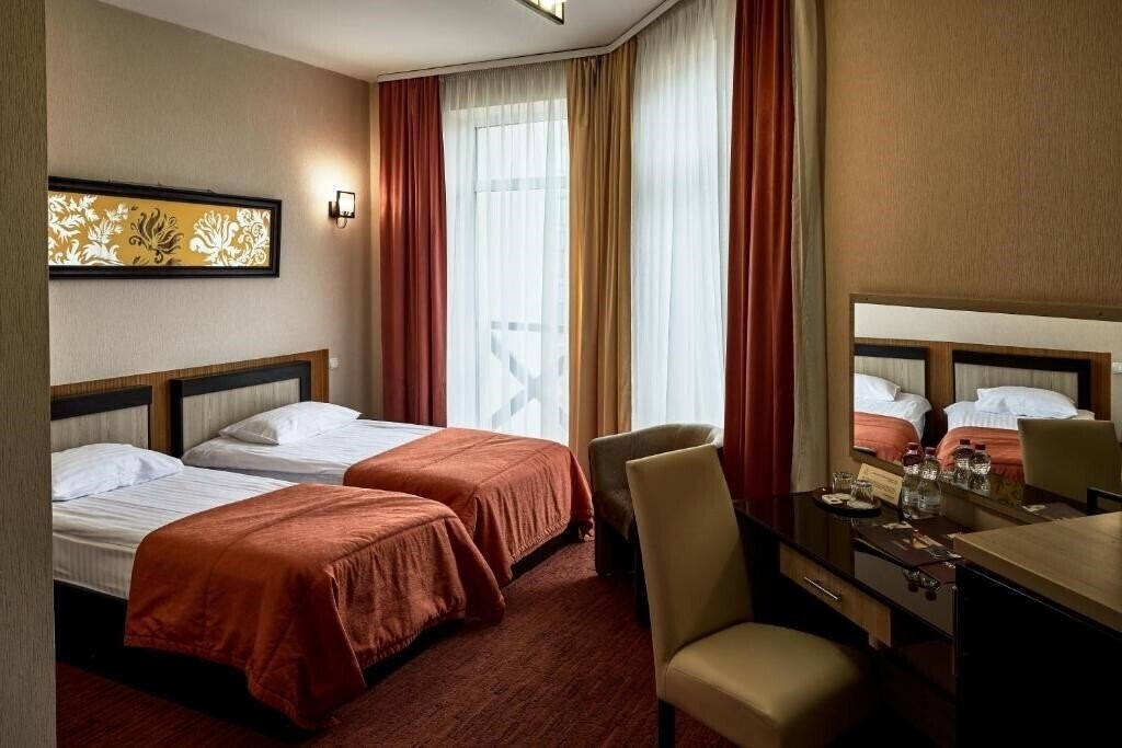 Фото Optima Collection Park Hotel Ivano-Frankivsk 4*