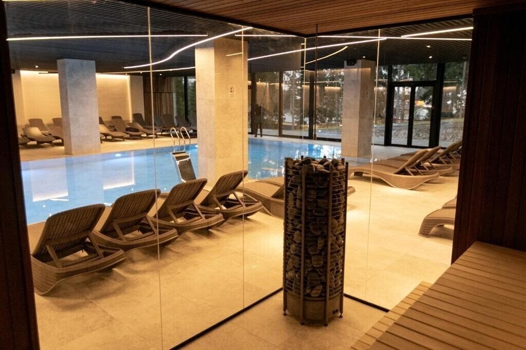 Hvoya Hotel (ex. Hvoya Hotel) 3* суреті