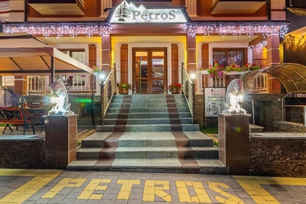 Фото Petros 3*