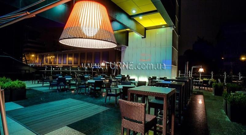 Космополит Гостиница 4* қонақ үйі