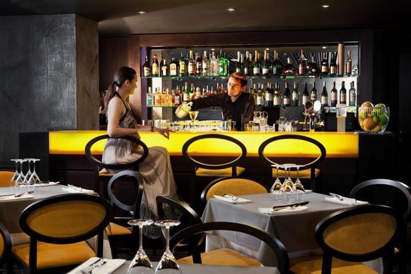 Фото 11 Mirrors 4*