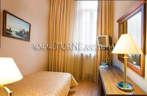 Domus Hotel 3* суреті